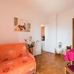 In 39075 Apartment Selce