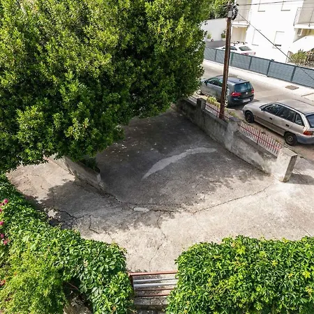 Apartament In 39075 *