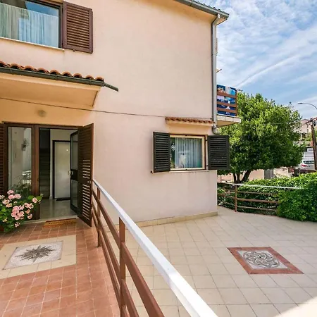 Apartament In 39075 Selce