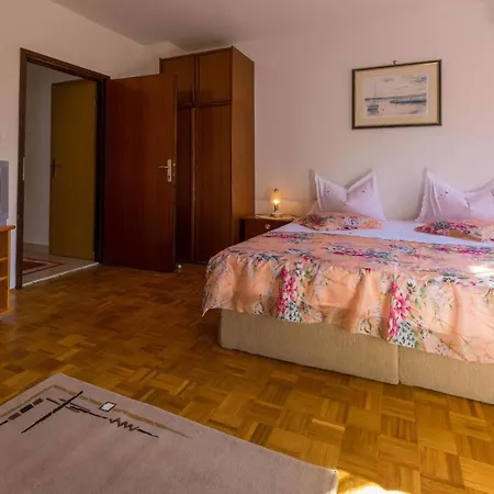 In 39075 Apartment