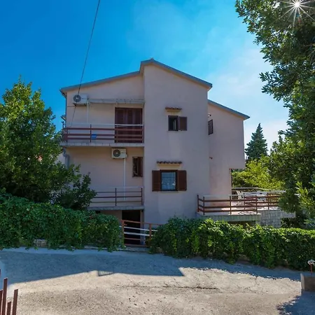 In 39075 Apartment